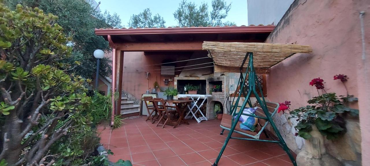 Sa Domu Frisca Apartment Domusnovas Ngoại thất bức ảnh